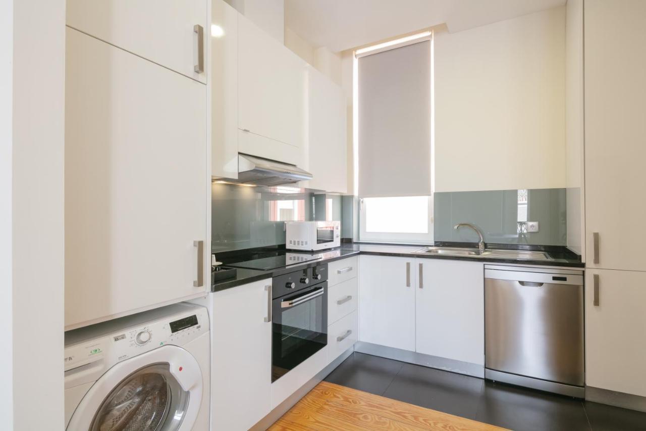 Bo - Fernandes Tomas Apartment Porto Bagian luar foto