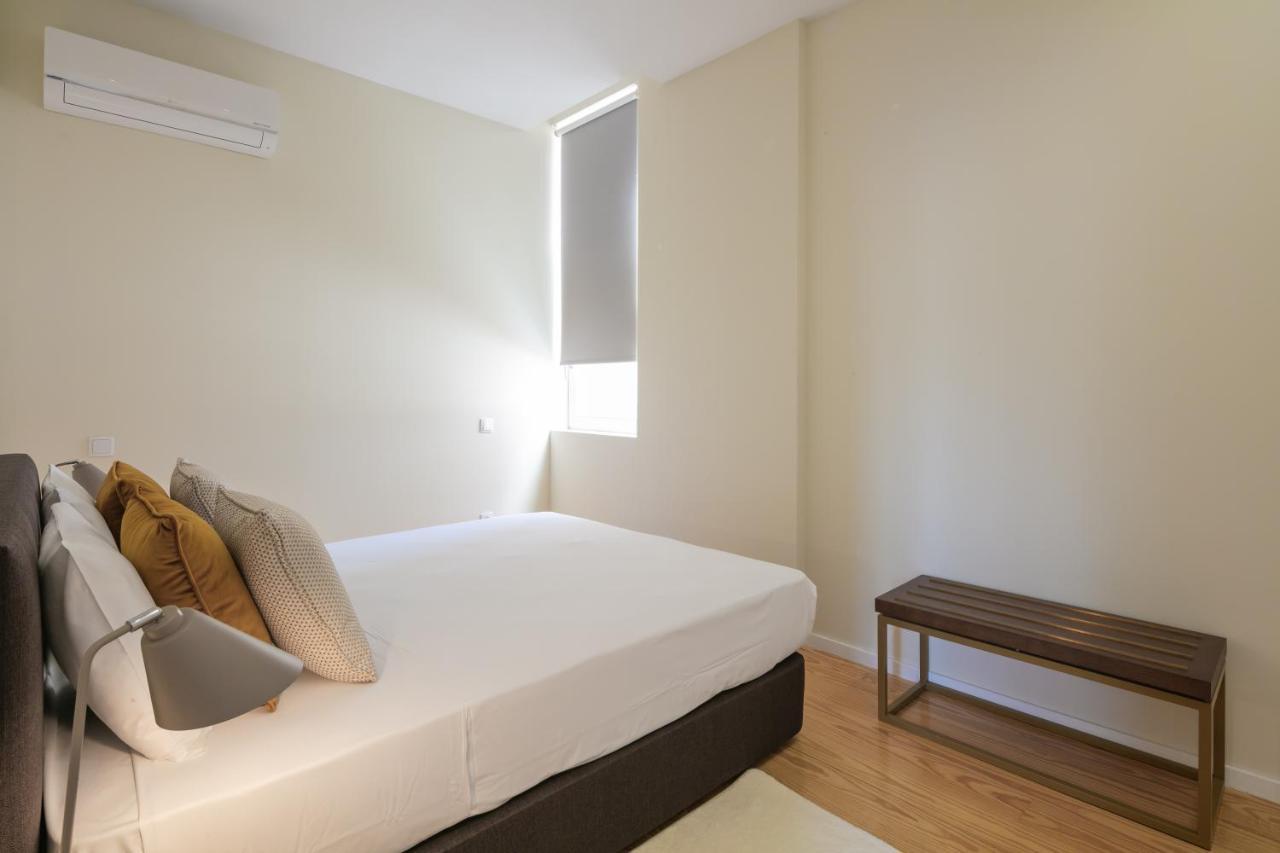 Bo - Fernandes Tomas Apartment Porto Bagian luar foto