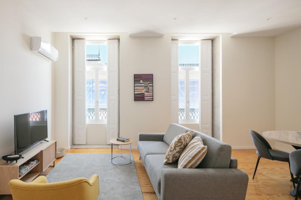 Bo - Fernandes Tomas Apartment Porto Bagian luar foto