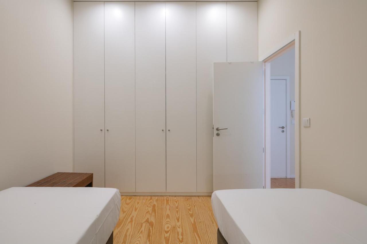 Bo - Fernandes Tomas Apartment Porto Bagian luar foto
