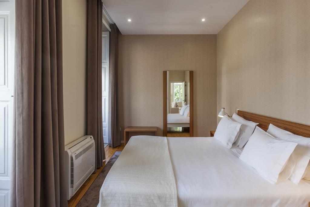 Bo - Fernandes Tomas Apartment Porto Bagian luar foto